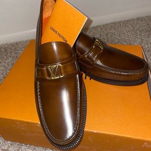 Brown, Louis Vuitton loafers 6.5 LV SIZE 7.5 US SIZE (men shoes run big)